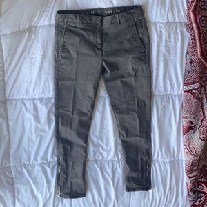 Gap Pants. Lightly used. Women Size 4